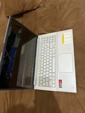 Asus Vivobook Go 15 Oled 8/512