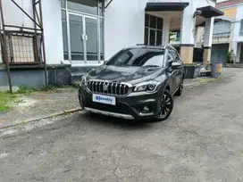 Pajak Panjang - SUZUKI SX4 1.5 SCROSS BENSIN A/T 2022 ABU