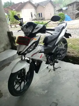 Honda Supra gtr150