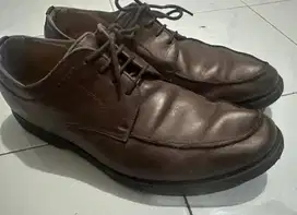 Sepatu kulit coklat size 46