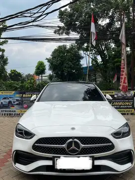 Mercedes Benz / Merci C300 AMG 2023
