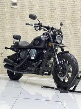 Benelli Keeway V250 FI 2021 Mustika