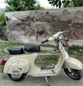 Di jual vespa pts th 1977