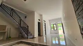 Rumah Bangunan Baru 2 Lantai Siap Huni di Kopo Permai
