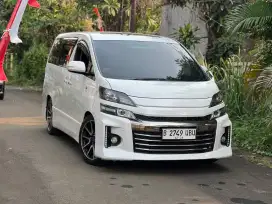 Vellfire 2.4 GS 2014 putih
