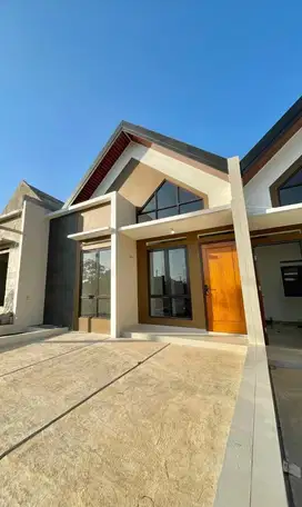 Rumah murah Siap Huni 2lantai strategis GT BSD & St Rawabuntu Tangsel