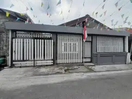 Disewakan rumah di Tegal Mulyo, Nusukan, Solo.