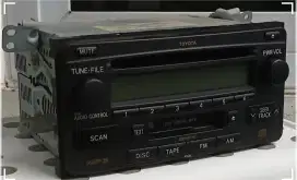 Head Unit Pioneer DEH-FH-M9057ZT - Standard Toyota Innova