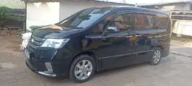 Nissan Serena 2013 Bensin