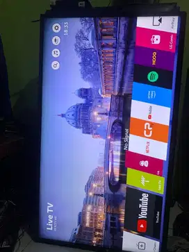 Tv LG 43inc 4k smart UHD nominus