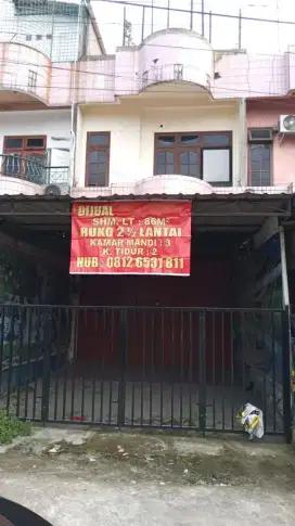 Ruko 2,5 tingkat pinggir jalan harga banting