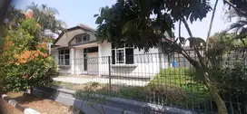 Rumah Hook di Komplek Margawangi Sayap Jl. Margacinta