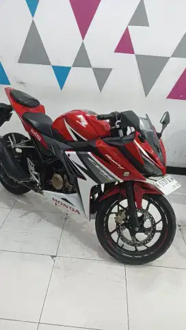 Honda New CBR 150R SE 2017 DP.500