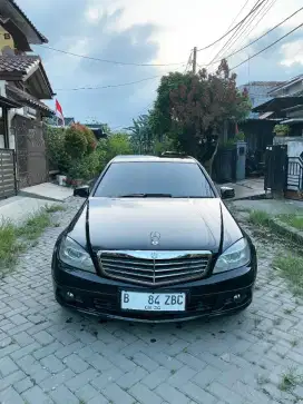 Mercedes-benz C200 CGI