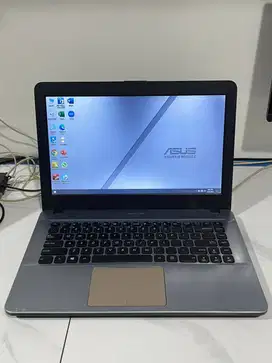 Asus X441UV Intel Core i3-6006U VGA NVIDIA GeForce 920MX 2GB Dual SSD