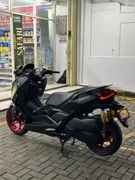 Yamaha Xmax New Connected ABS 2023 Hitam