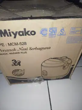 Magic Com Miyako ukuran 1.8 liter