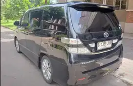 Toyota Vellfire 2010 Bensin