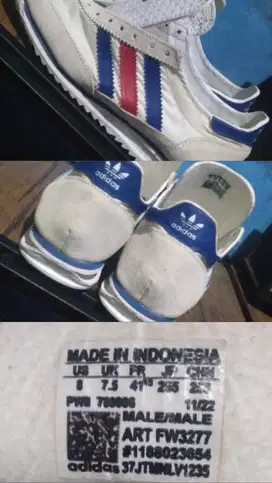 Sepatu adidas SL72 WHITE BLUE RED