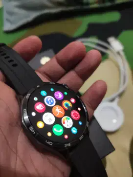 DI JUAL CEPAT Smartwatch Huawei Watch GT 4