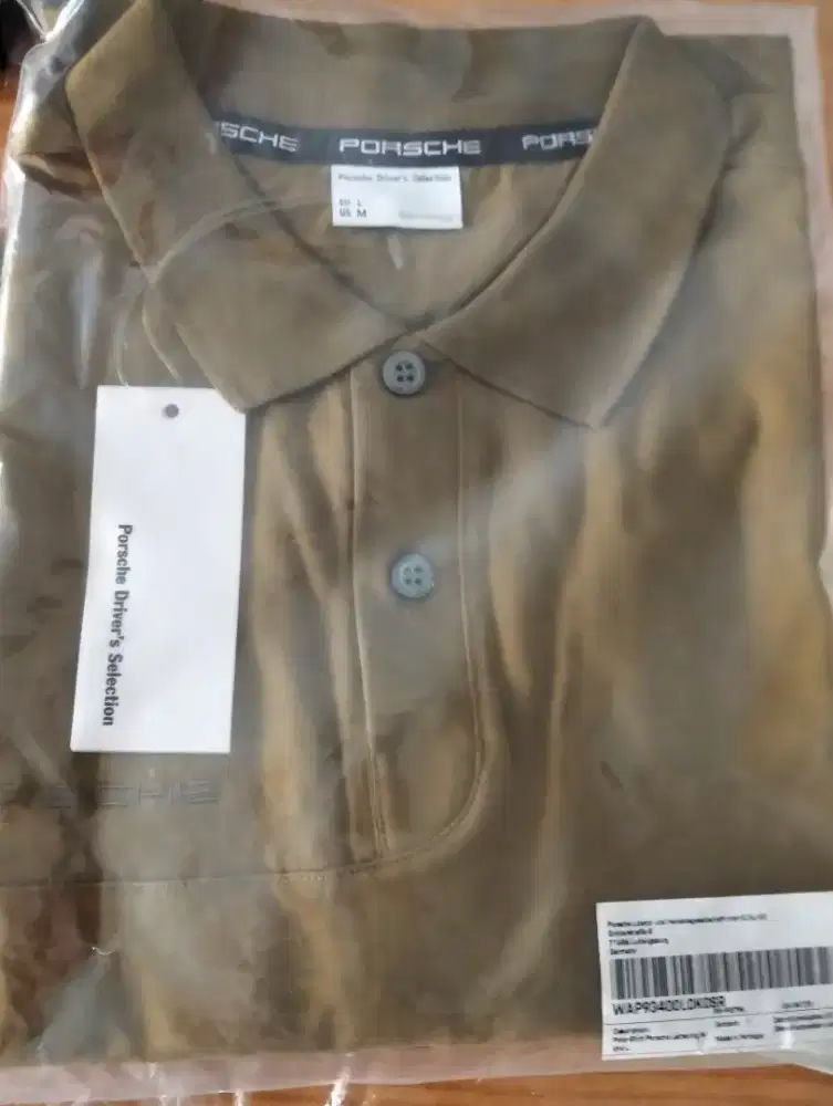 Kaos Polo Shirt Porsche
- Harga istimewa