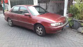 Hyundai Elantra 1995 Bensin