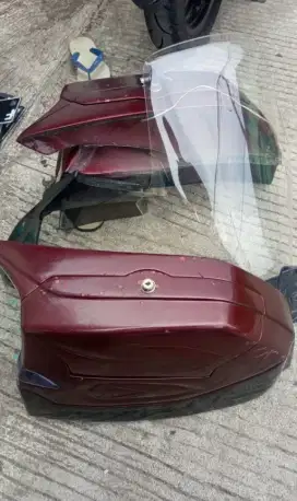 BOX MOTOR+VISOR PCX