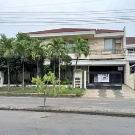NEGO KERAS ! DIJUAL RUMAH RAYA SATELIT UTARA NOL JALAN RAYA TERAWAT