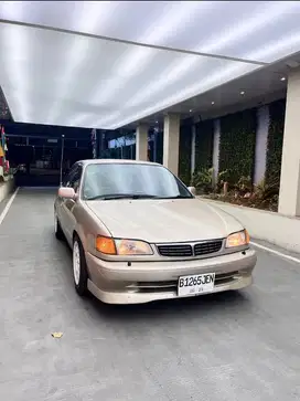 Toyota Corolla 2000 Bensin