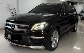 BENZ HITAM GL 400