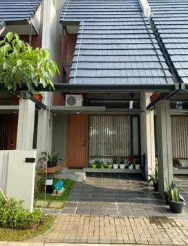 JUAL & SEWA RUMAH CANTIK 2 LANTAI SIAP HUNI FLEEKHAUZ BSD TANGERANG