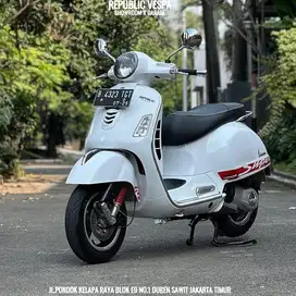 DIJUAL CEPAT VESPA GTS 150 3V TH 2014 PERFECT CONDITION