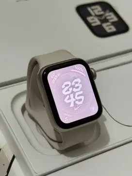 iBox Apple Watch SE Gen 2 40mm Starlight Fullset SA/A Garansi On 2026