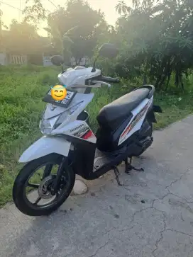 Dijual honda beat kondisi bagus dan prima