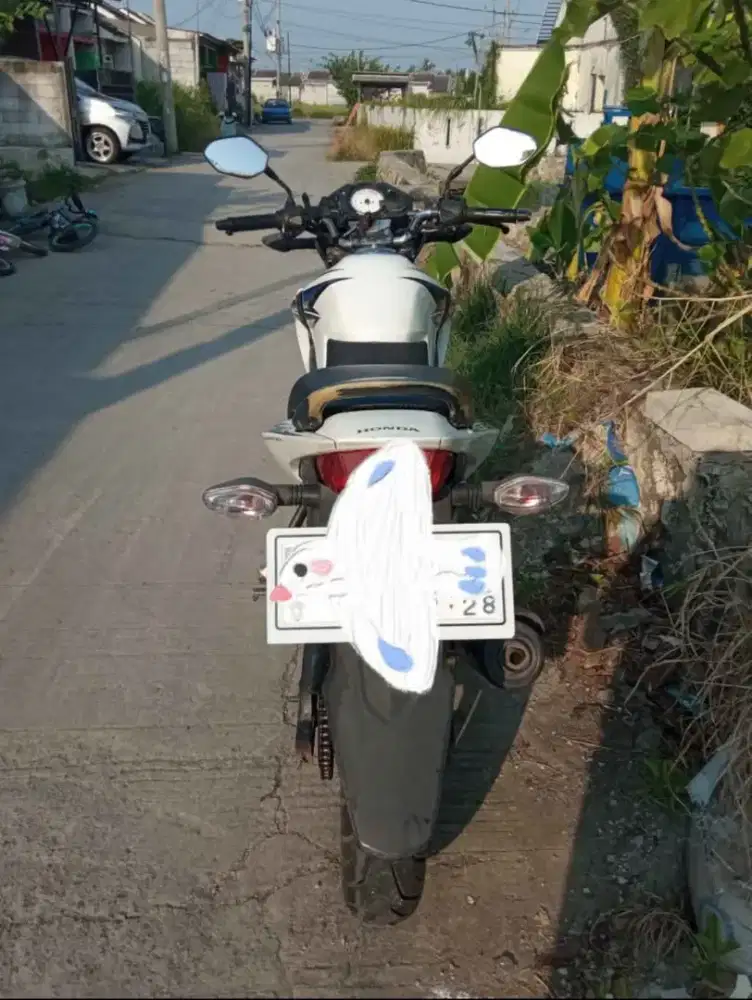 Honda CB150R Old 2013