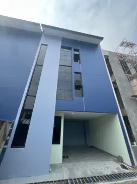 Dijual Rumah Murah 3,5 Lantai di Condet Jakarta Timur Best Price Best