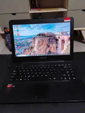 LAPTOP ASUS X454Y