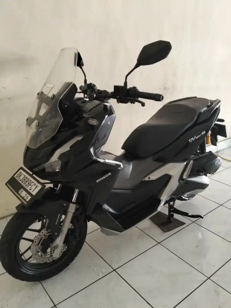 DP 1,6 JT/ BUNGA MENURUN 2% / HONDA ADV 160 CBS TAHUN 2023