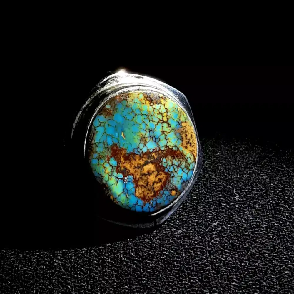 Cincin pirus persia multiwarna