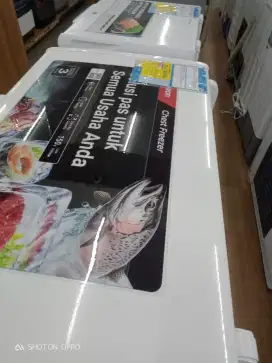 FREEZER TERBARU POLYTRON