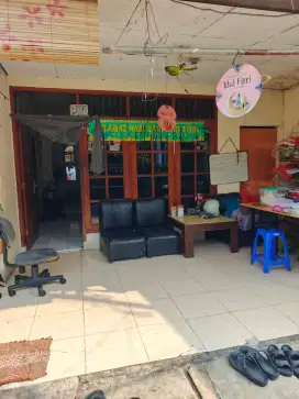 Dijual rumah siap huni di kebayoran lama