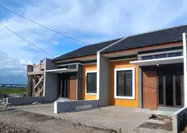 Dijual Rumah Harga Spesial Mulai 250jt Legalitas Shm Dekat Kota