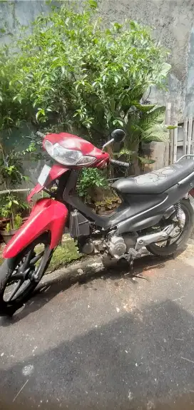 Suzuki smash th 2005
