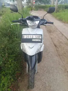 Yamaha Mio J 2012