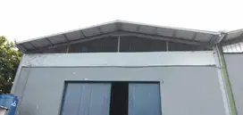 Disewakan gudang di soekarno hatta ,lokasi strategis