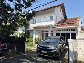 Rmh di Jl Citarum , Bogor Baru, LT 343, Bgn sekitar 150, 2lt, 5Kt, shm