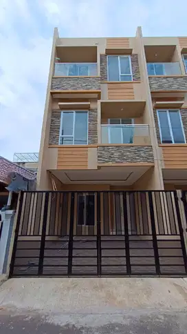 Dijual Rumah Baru MANDALA - TOMANG Dekat Jakarta Barat. TURUN HARGA!
