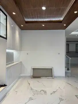 dijual rumah golf lake residence Victoria Hills