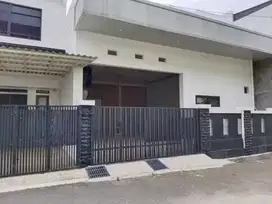 Rumah mewah Perum Pondok Kopi