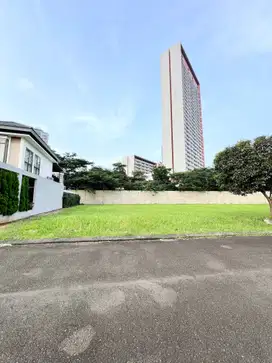 View Taman & Danau Kavling Posisi Badan di Sutera Victoria Alam Sutera